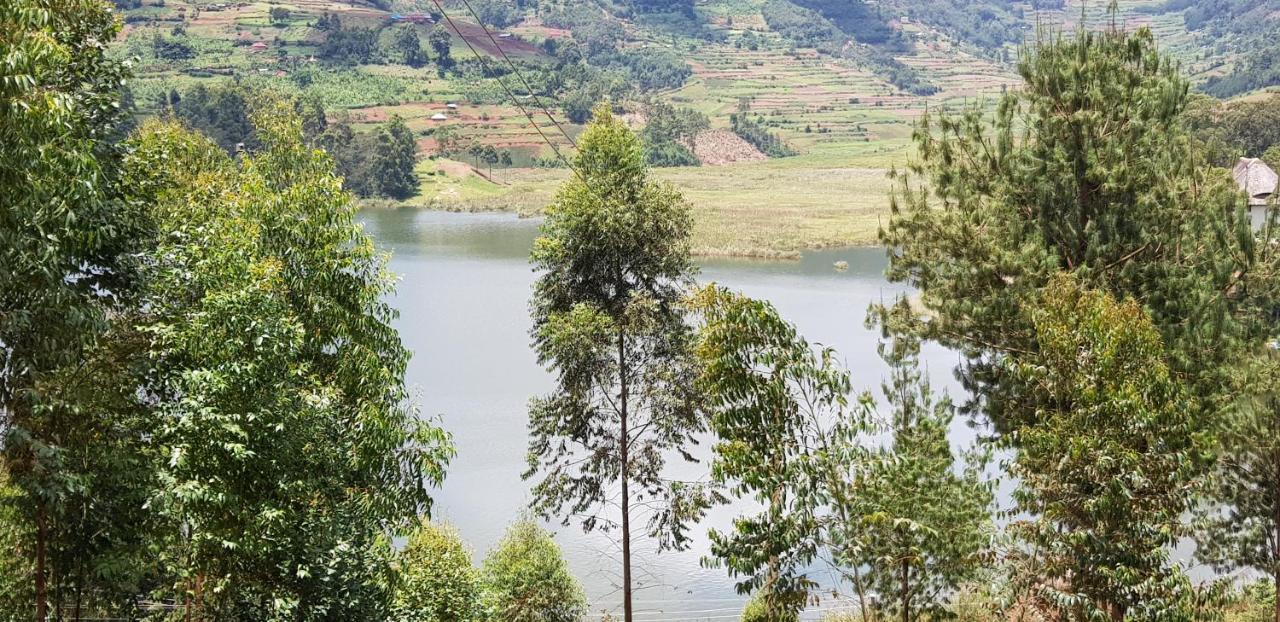 Hawk'S Eye Lodge Bunyonyi Kabale Exterior photo