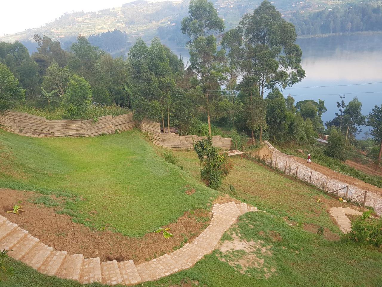 Hawk'S Eye Lodge Bunyonyi Kabale Exterior photo