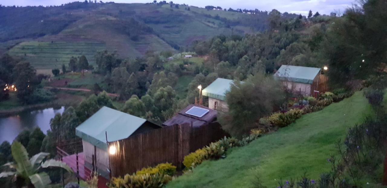 Hawk'S Eye Lodge Bunyonyi Kabale Exterior photo