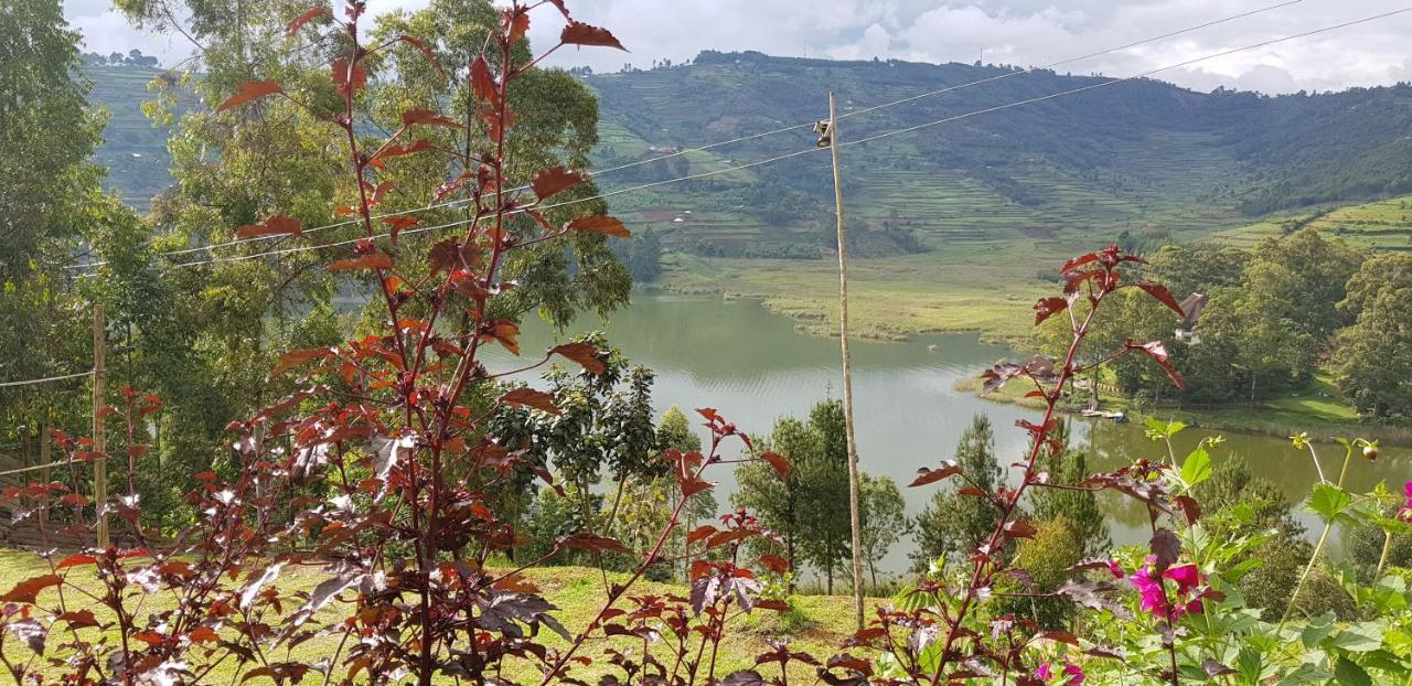 Hawk'S Eye Lodge Bunyonyi Kabale Exterior photo