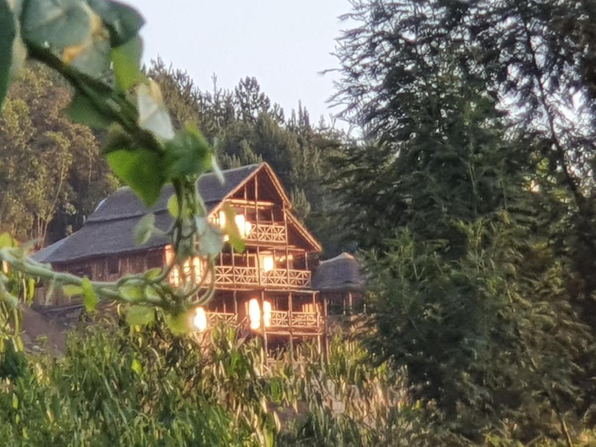 Hawk'S Eye Lodge Bunyonyi Kabale Exterior photo